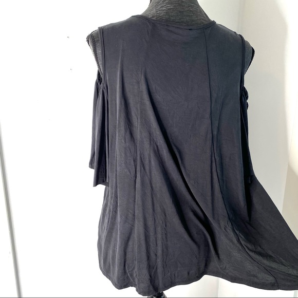 3/25🌸lavender field Cold Shoulder Flare Top - Picture 5 of 8